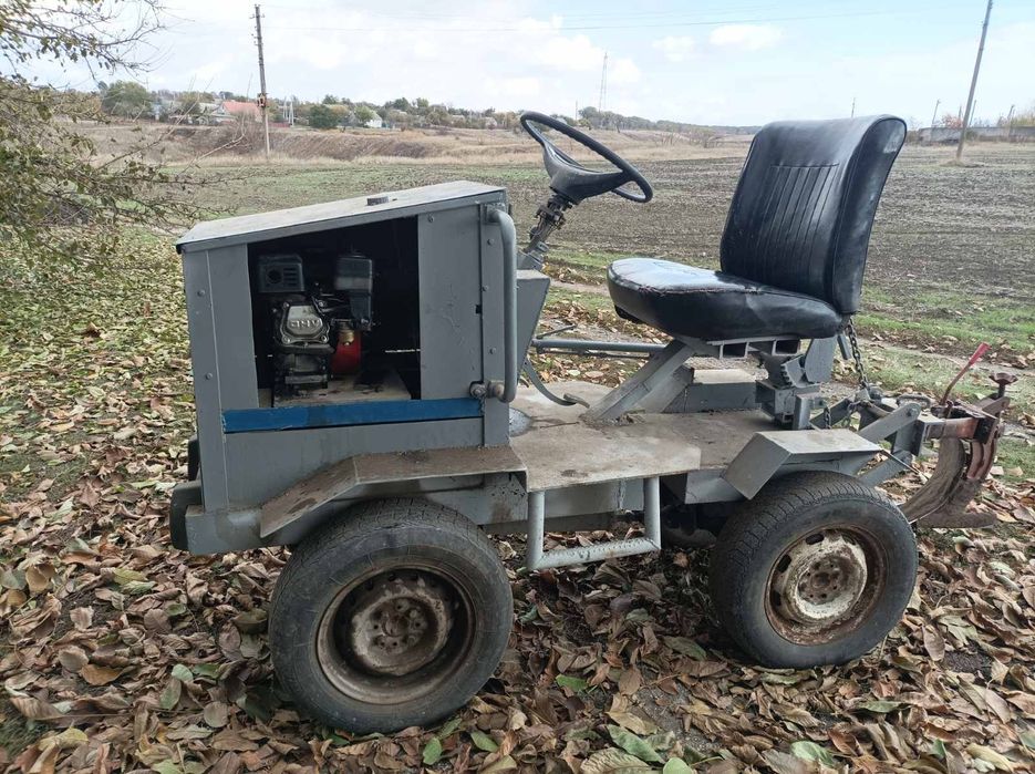 Продам міні трактор
