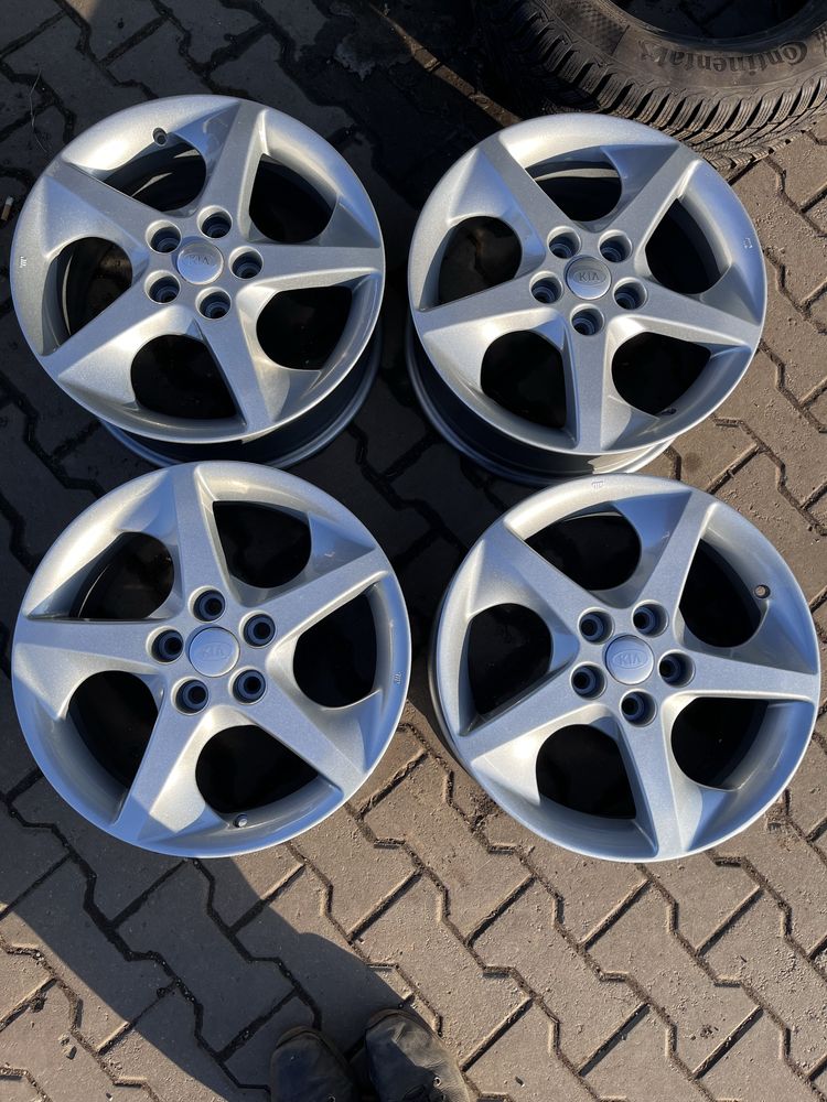 R17 5/114.3 j7 et56 dia67.1 Оригінал Kia Ceed Кіа Сід Hyindai хендай