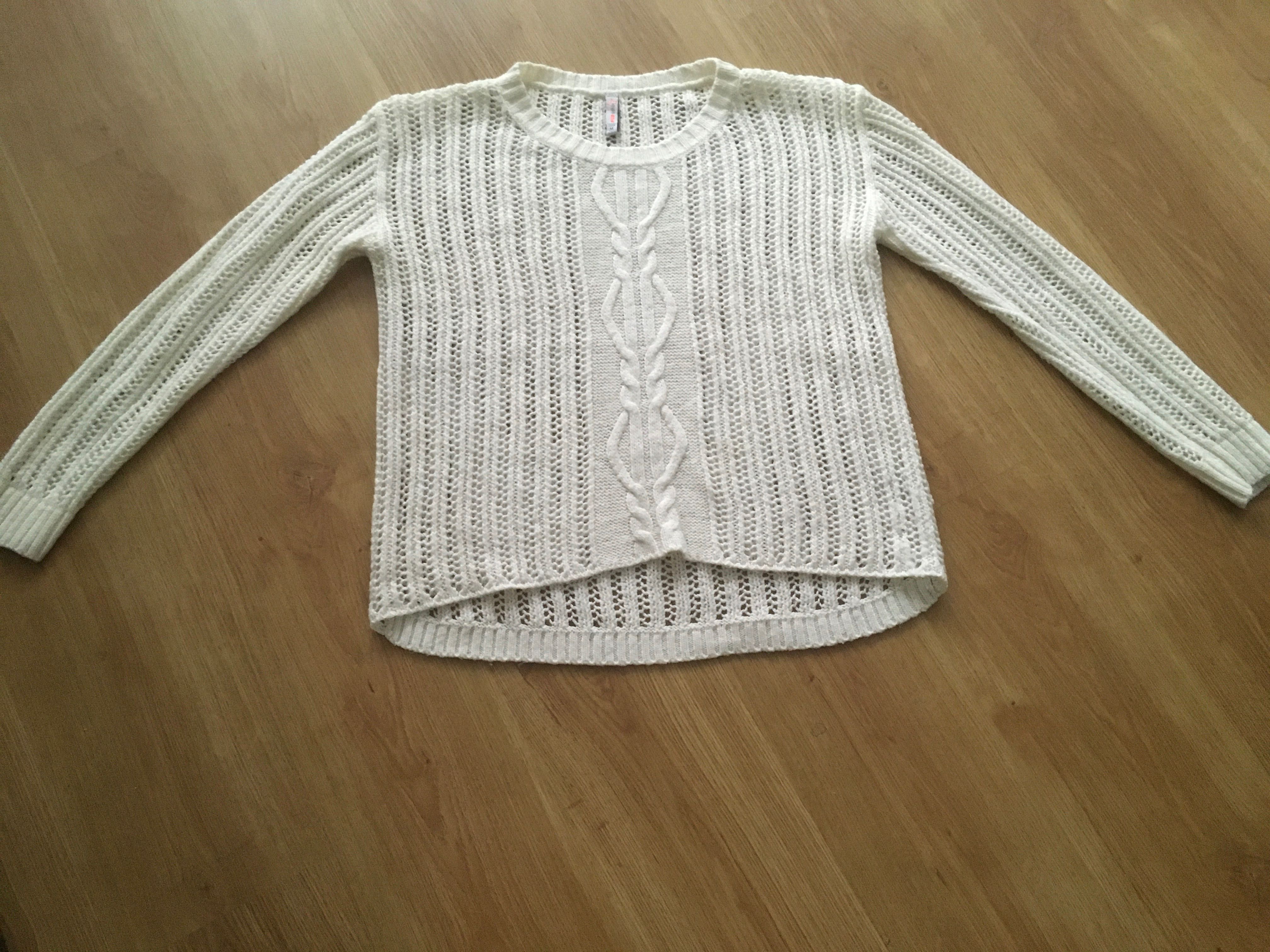 Sweter damski ecru luźny splot 38/M
