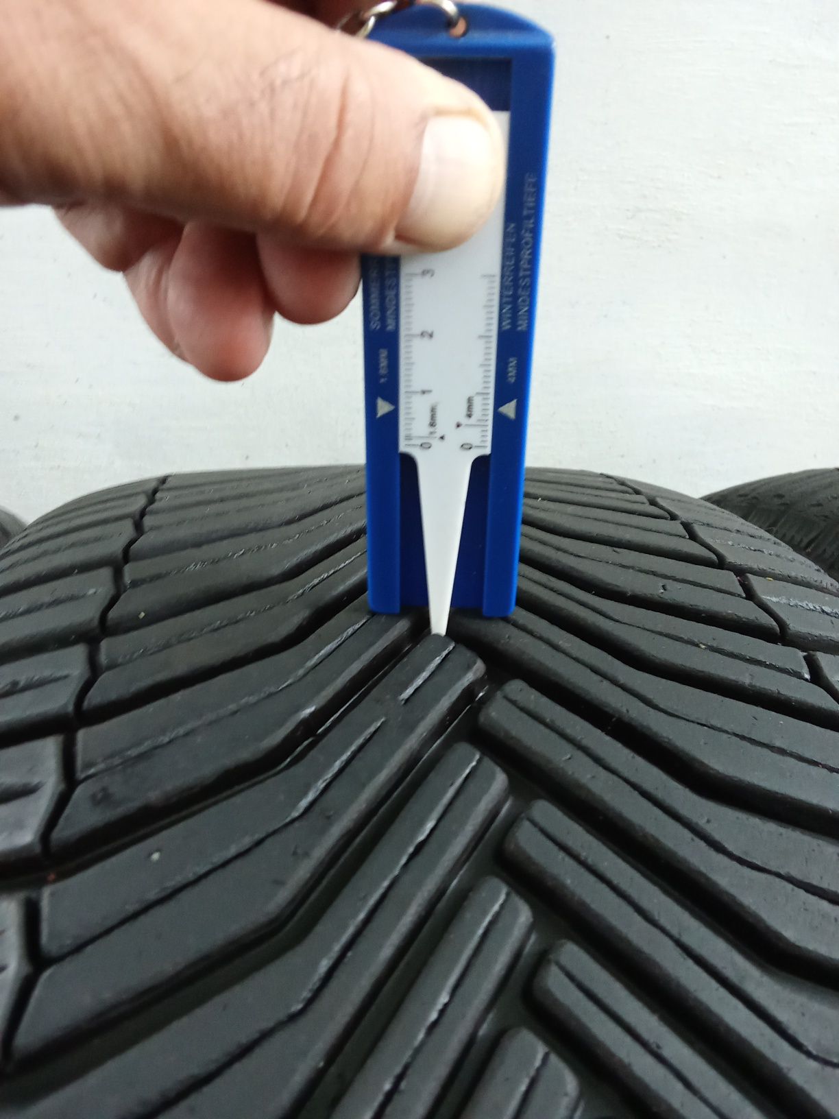 4szt NIE NAPRAWIANE 2x255/35R18 i 2x235/40R18, Michelin, 7mm bieżnika