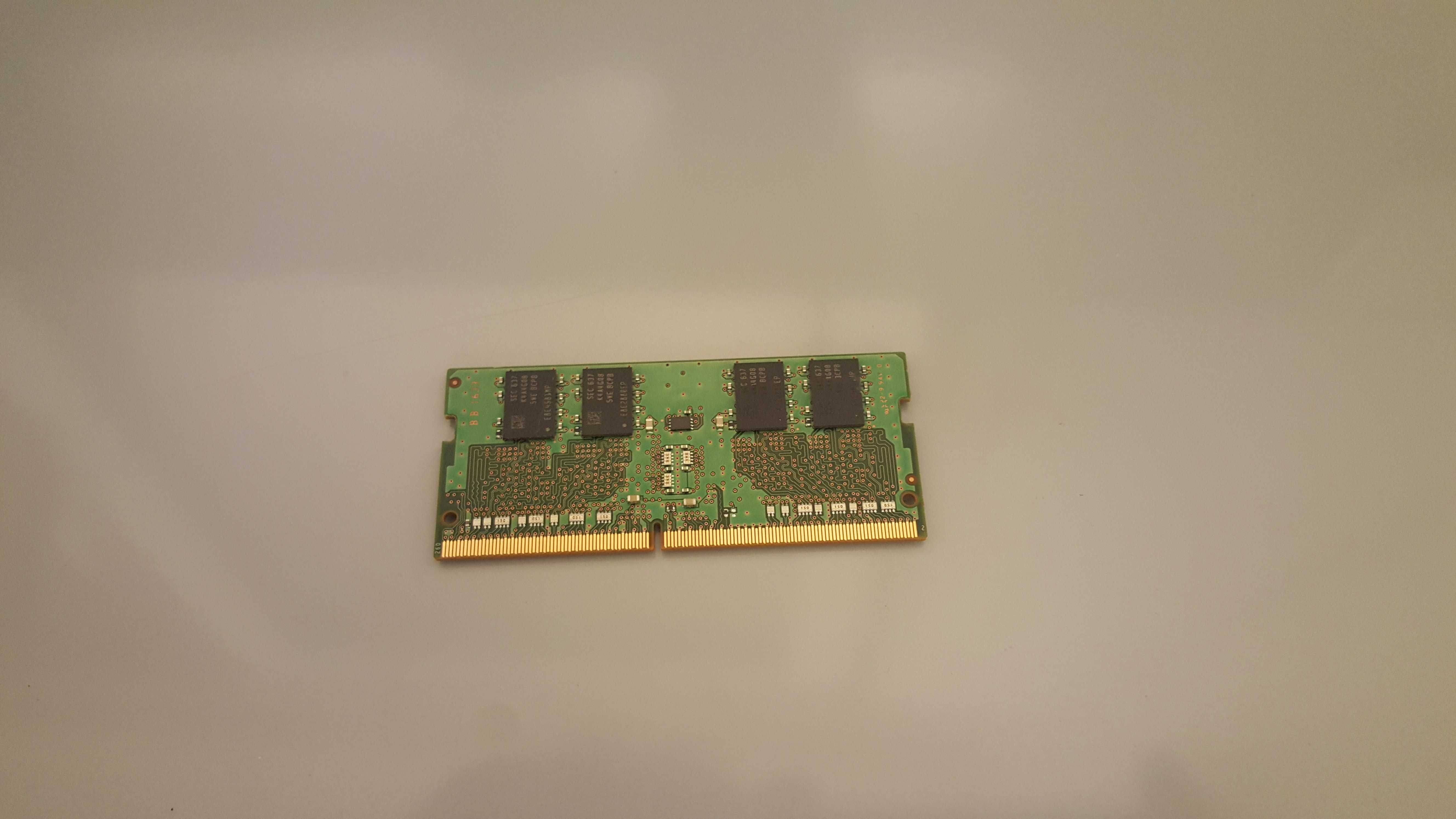 Módulo de RAM 4GB DDR4 (Samsung) para portátil