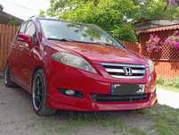 Samochód Honda FRV sześcioosobowy !