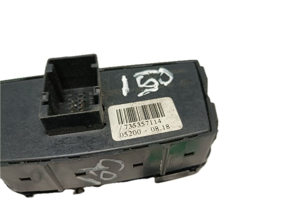 Botão / interruptor 4 piscas FIAT Panda (169_)
