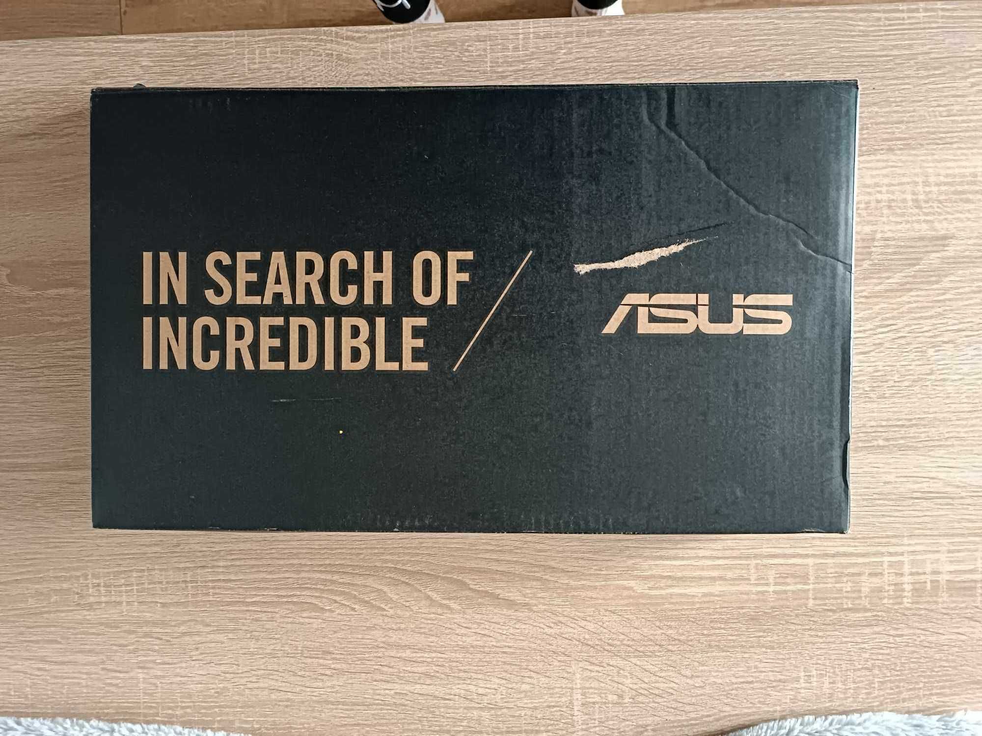 Laptop firmy asus R541U