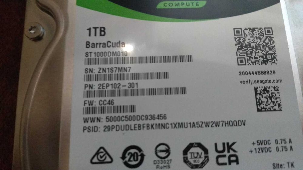Жорсткий диск 3.5" SATA  1TB Seagate BarraCuda (ST1000DM010)