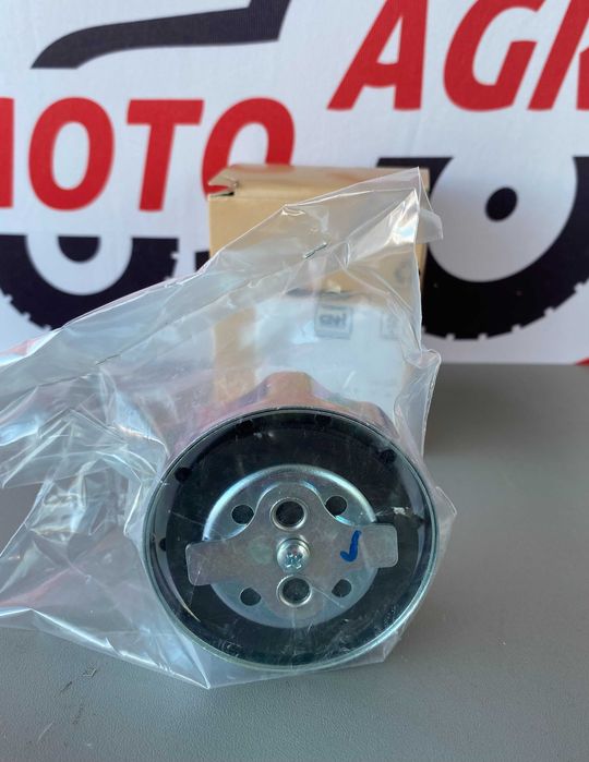 Korek zbiornika oleju hydraulicznego NewHolland 8739.4398 ORYGINAŁ CNH