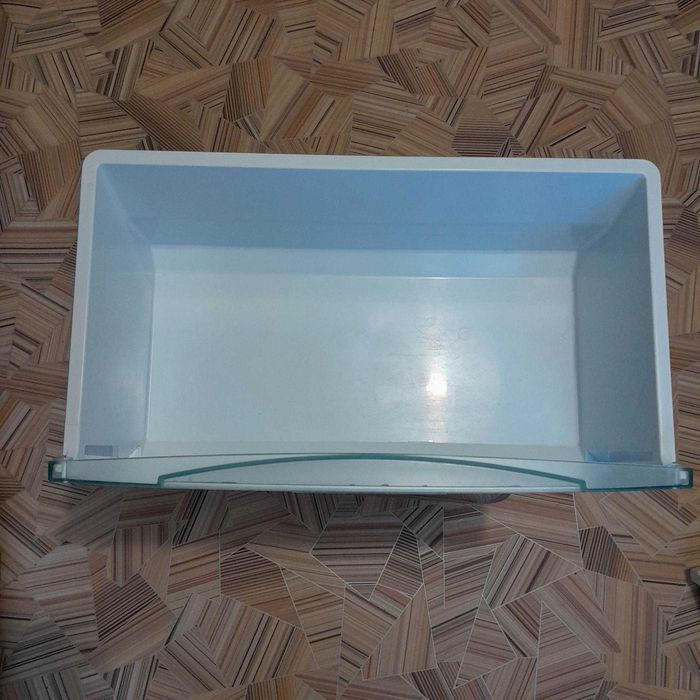 Холодильник Liebherr CN4013: все з чого він складається та яке сумісне