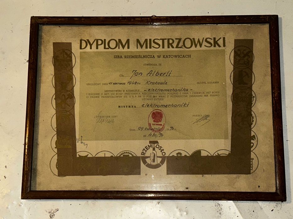 Stary Dyplom MISTRZOWSKI za szkłem