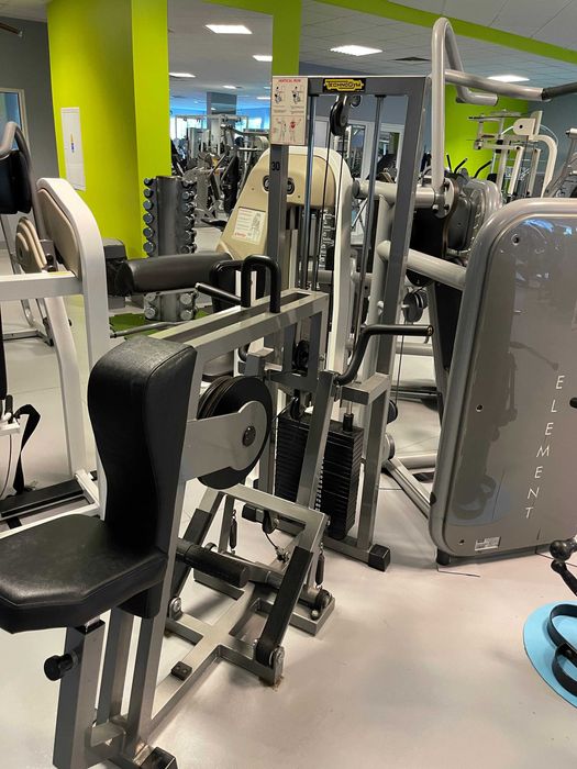 Technogym Isotonic Vertical Row Life Fitness Precor Siłownia