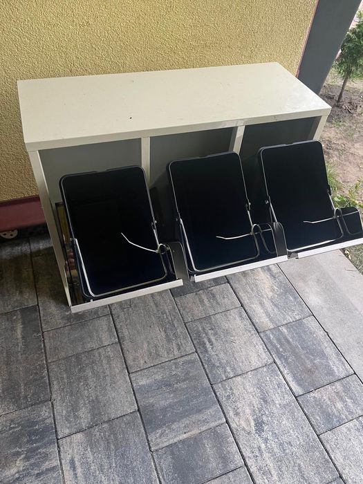 Kosz na śmieci na segracje