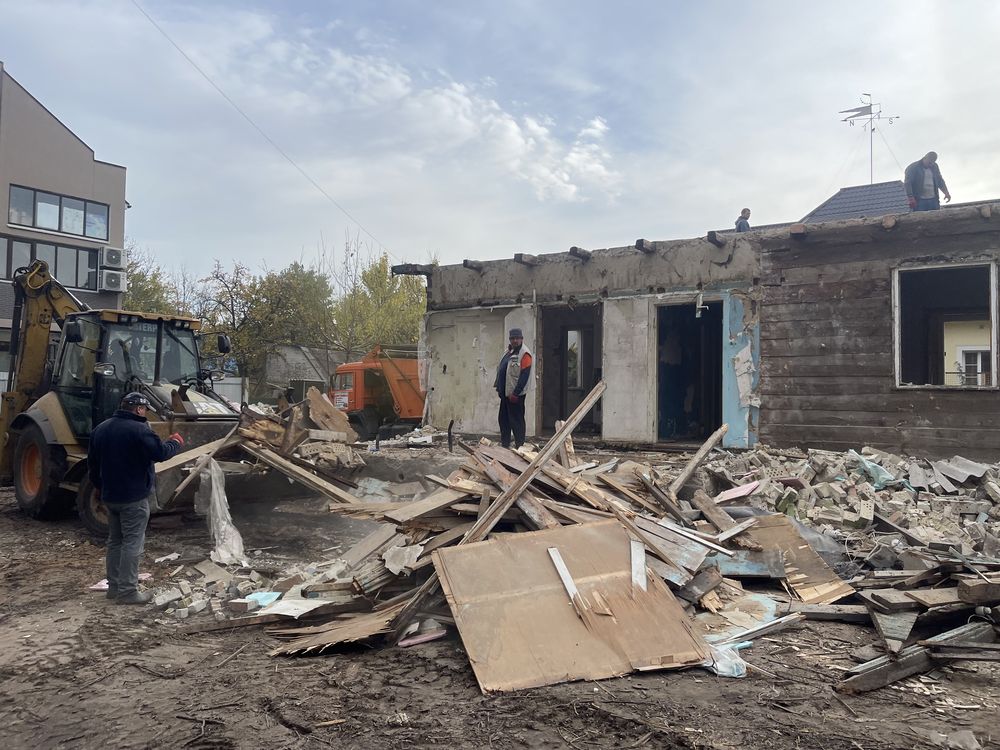 Демонтаж будівель. Вивіз сміття