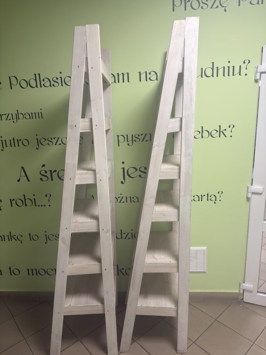 Półki drabinki na wystawe do sklepu