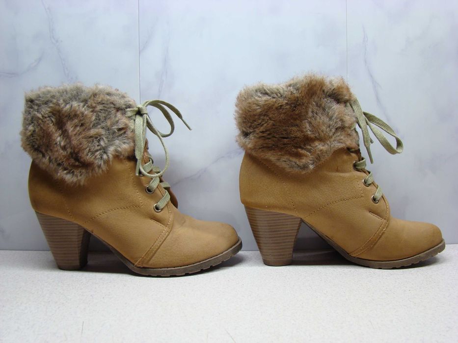 Jennifer&Jennifer R.37 – ciepłe botki damskie z kożuchem na zimę