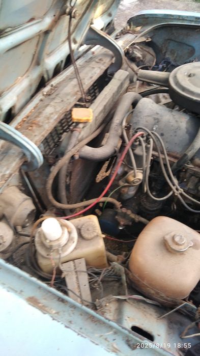 Двигун по запчастинах ваз 21011 1.3