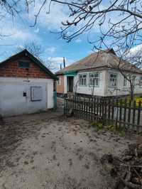Продам дом в пгт Донец(Червоный Донец), ул. Прилужная