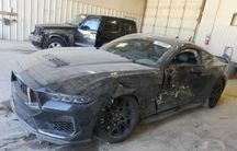 Ford Mustang Бампер запчасти форд мустанг деталь