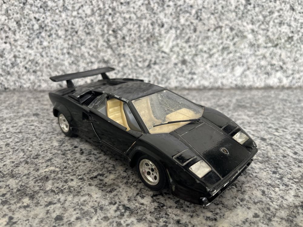 Miniaturas 1/24 burago, maisto, new-ray