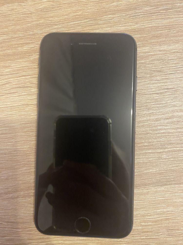 Iphone 8 64GB używany