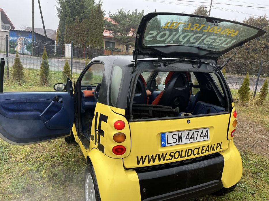 Smart, smart fortwo, maluszek, reklama, baner, auto miejskie