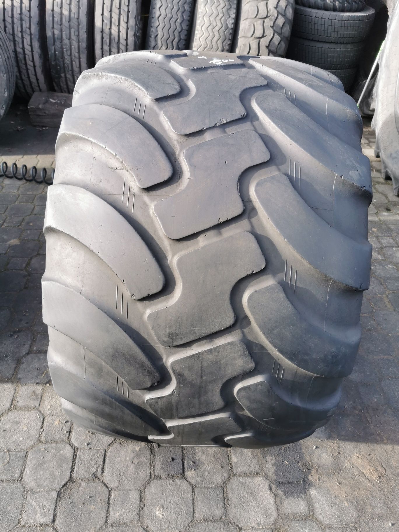 Opona 620/40R22.5 Alliance Flotation Implement A-380