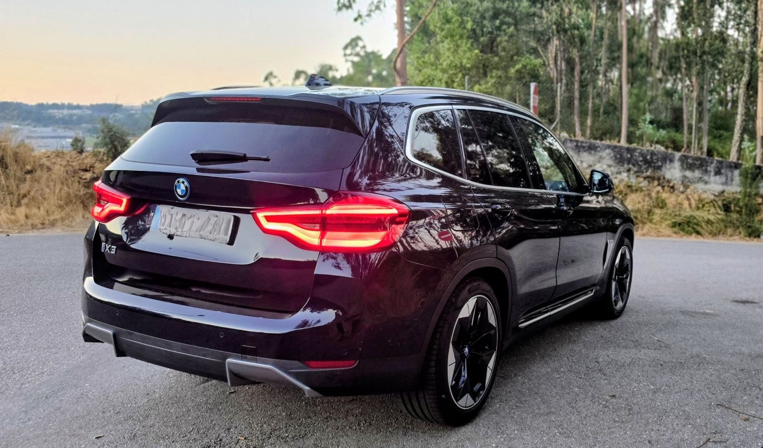 BMW IX3 M sport  IMPRESSIVE High Executive 286 cvs  80kwh
