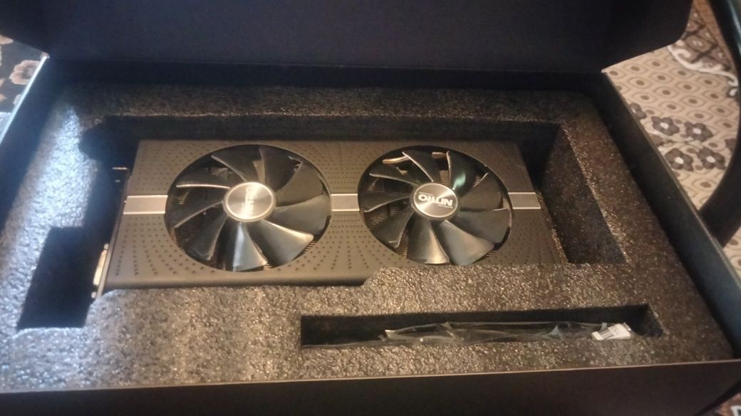 RX580 4gb. На запчастини або відновлення