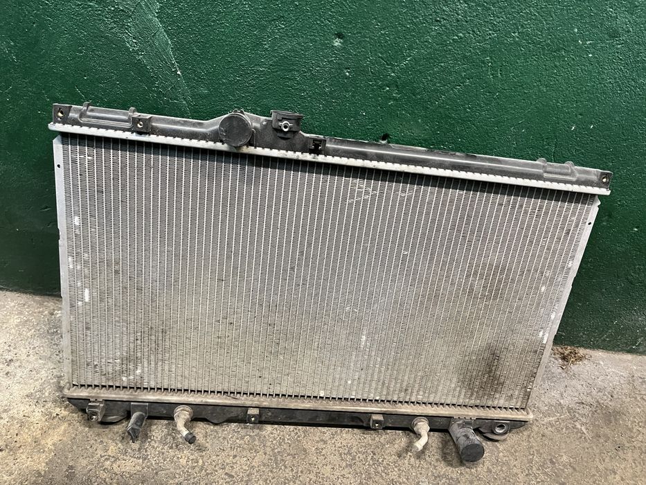 Chlodnica lexus is200