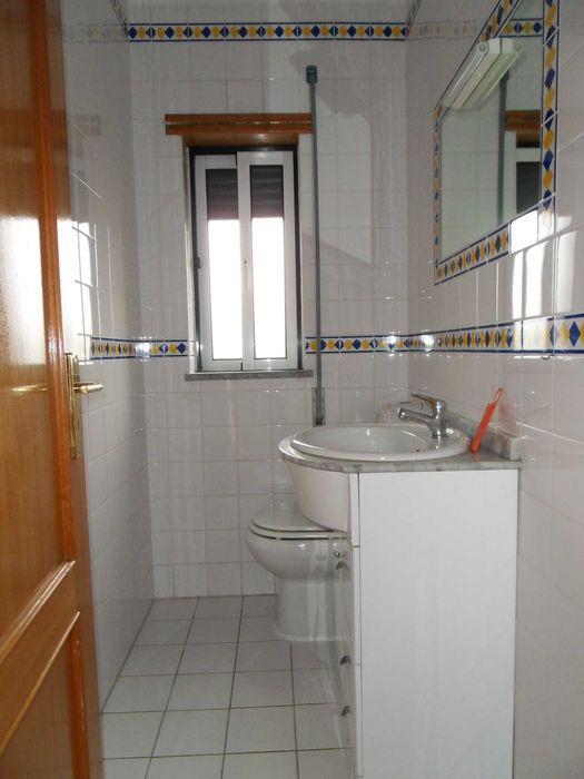 Moradia Isolada T5, Aquecimento Central, Rio de Loba, Viseu