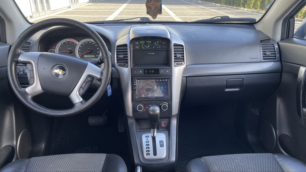 Автомобіль