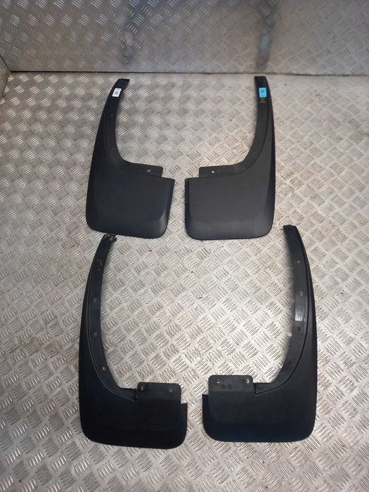 Ford Ranger IV lift 2.0 19-23 komplet chlapaczy Orginał