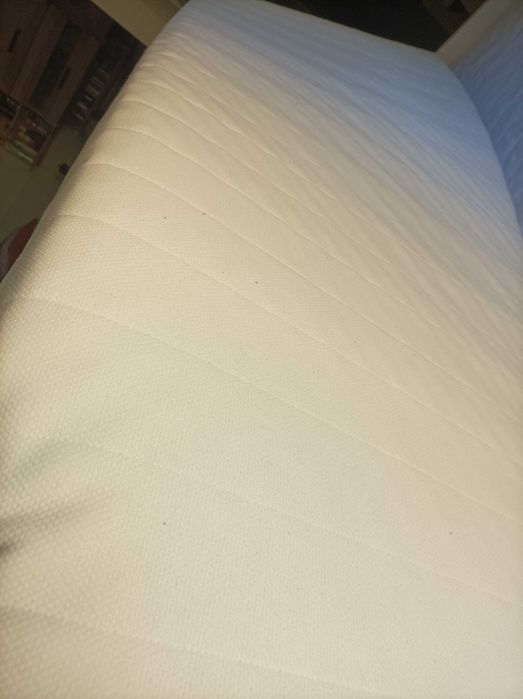 Mało używany materac IKEA Malfors