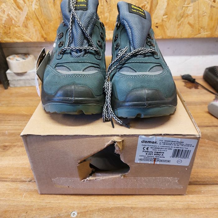 Buty ochronne Demar r.44 nowe