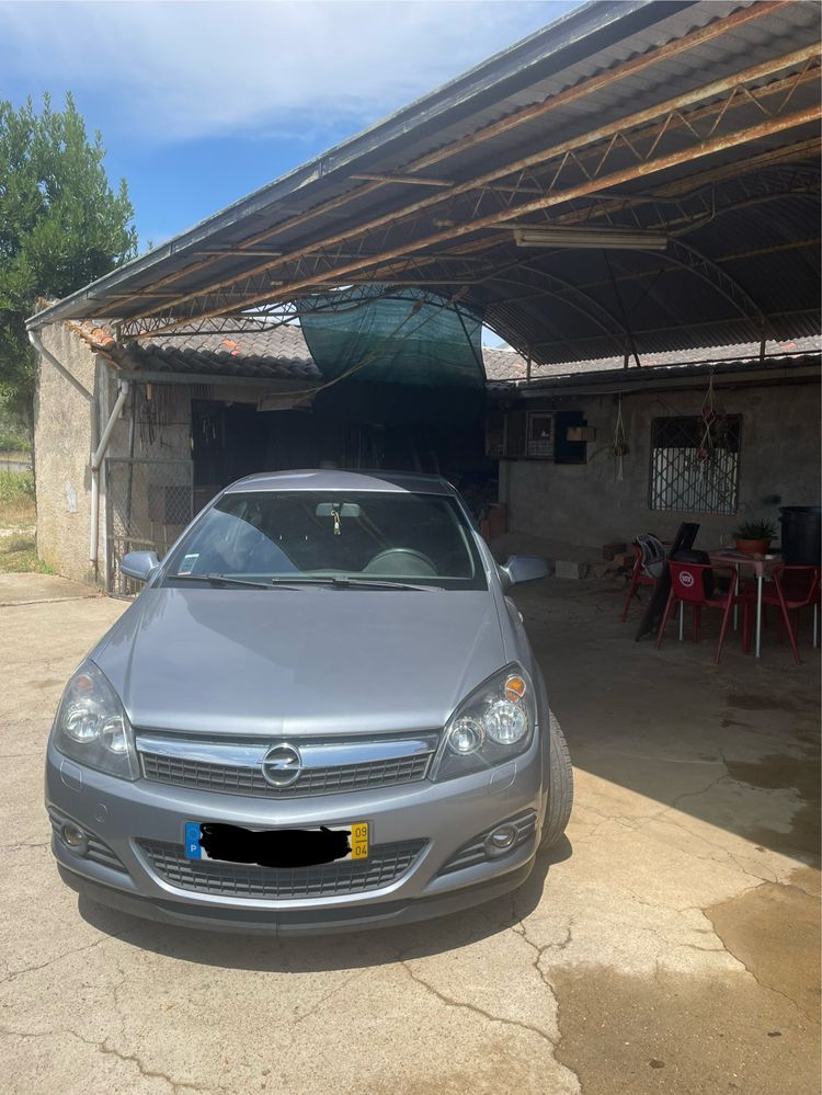 Vendo opel astra 1700 de 2009