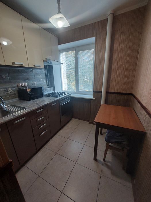 Продаж 2 кімнатна  квартира  Центр