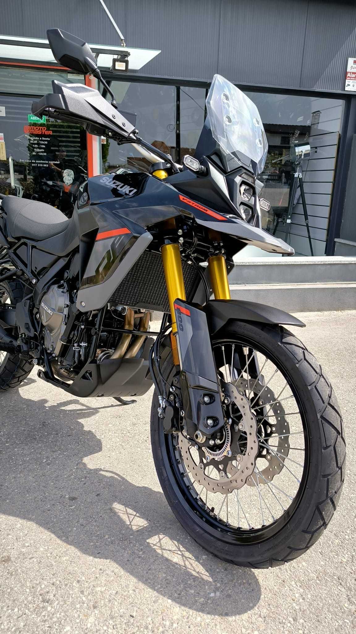 Suzuki V-Strom 800 DE, nova cor