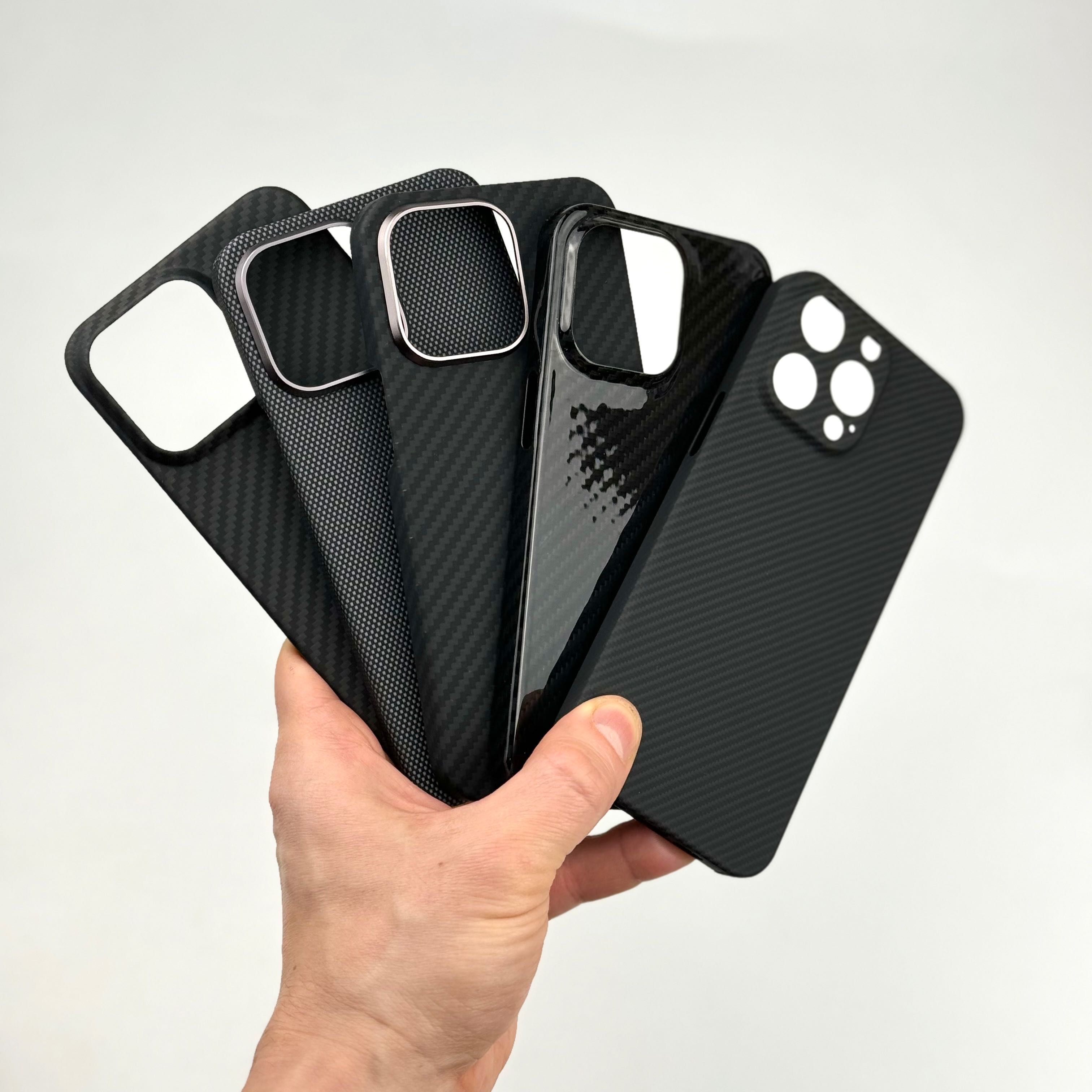 Ультратонкий карбоновый чехол iPhone 15 Pro Max