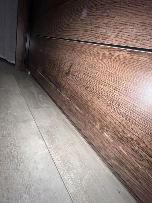 Szafa, drzwi przesuwne