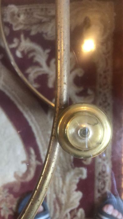 Piękny elegancki stolik szklany blat