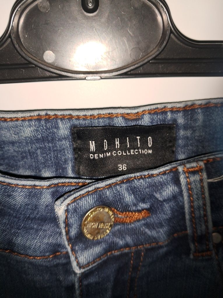 Jeansy denim Mohito S