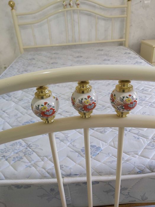 Cama de ferro 183*133 vintage