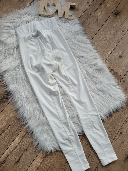 Białe legginsy La Manuel modelująve podwójna lycra