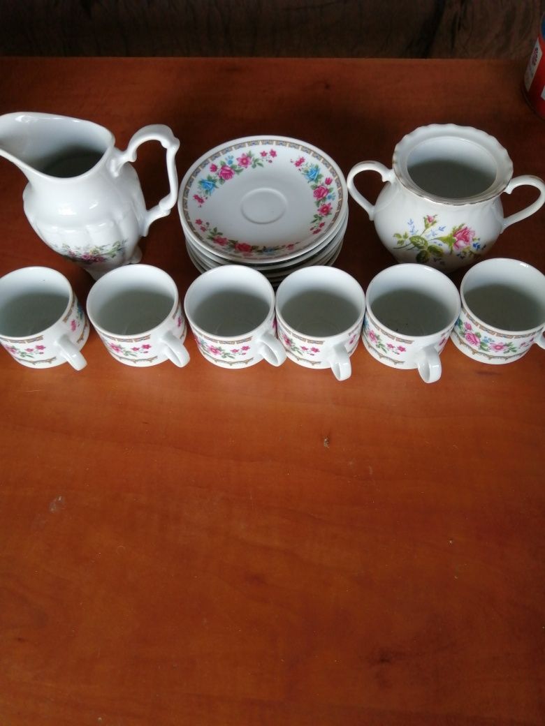 Serwis kawowy porcelanowy Z PRL antyk