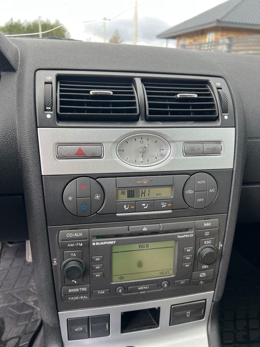 Продам Ford Mondeo 3 1.8 бензин