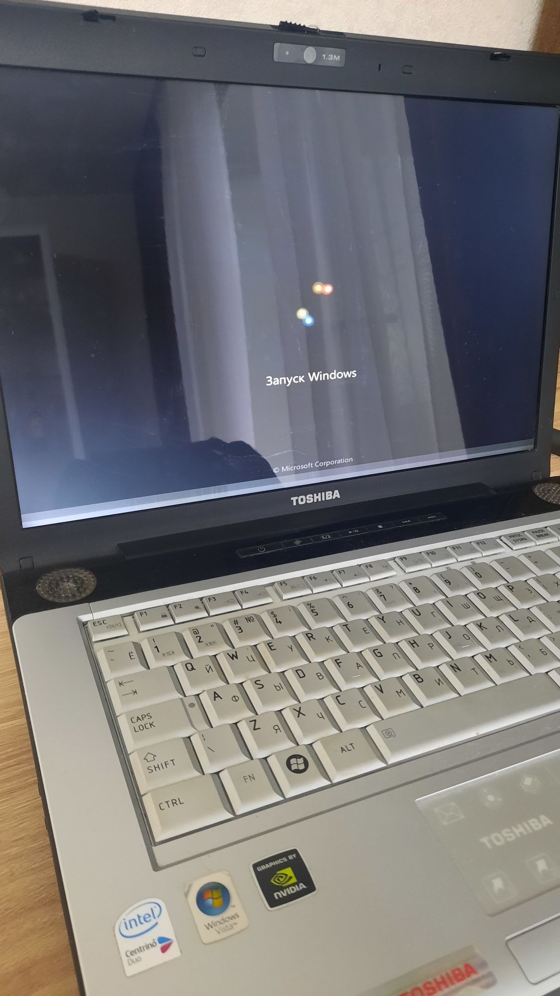 Ноут toshiba s200-14e