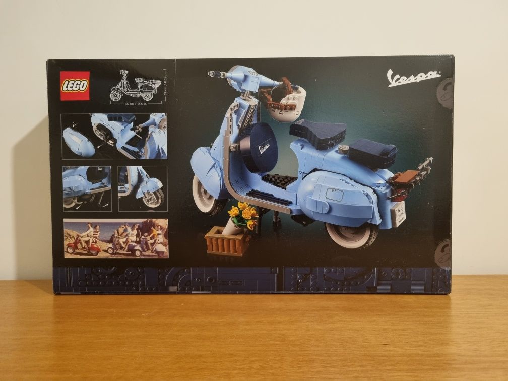 Lego Icons 10298 - Vespa 125