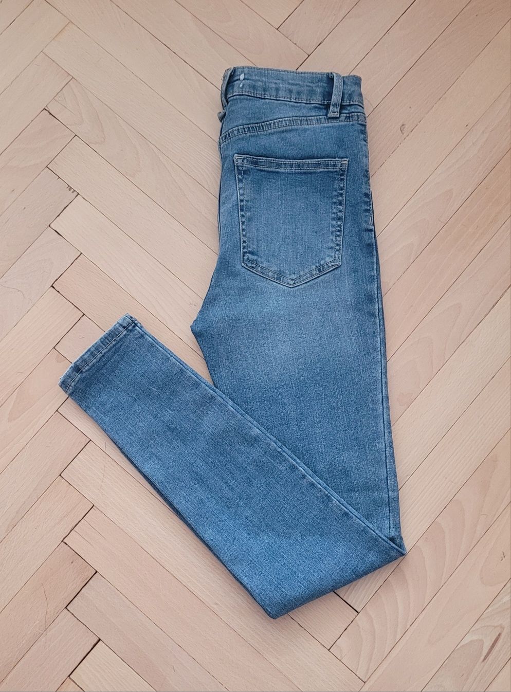 Spodnie damskie jeansy skinny rurki Sinsay Rozmiar S