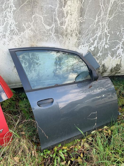 Drzwi przednie prawe lewe mitsubishi colt 2009r