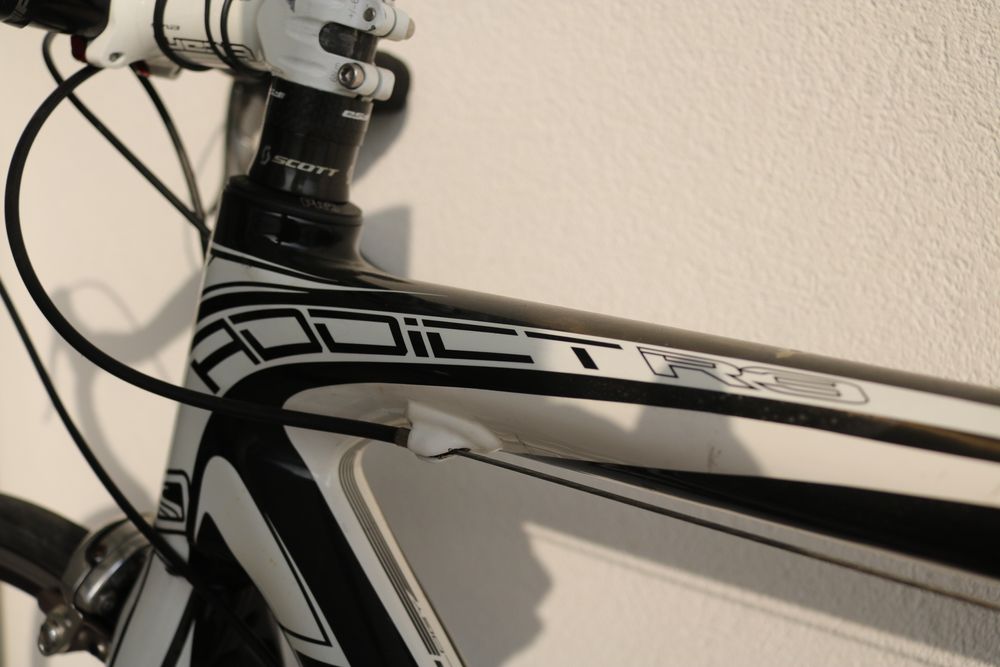 Bicicleta estrada Scott addict R3
