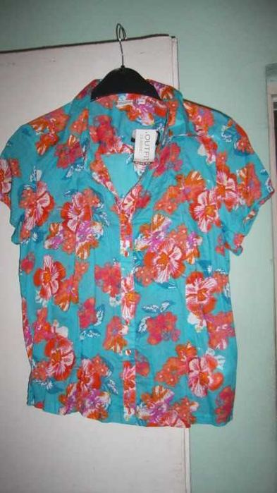 bluzka nowa z płócienka w kwiaty roz.38