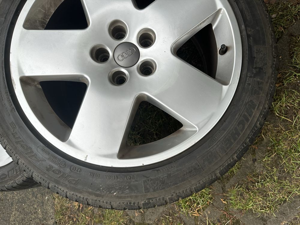 Komplet felg audi A6 A8 255/45/18 orginał